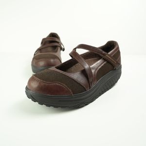 Sketchers Brown Mary Jane Shape-Ups Size 8.5